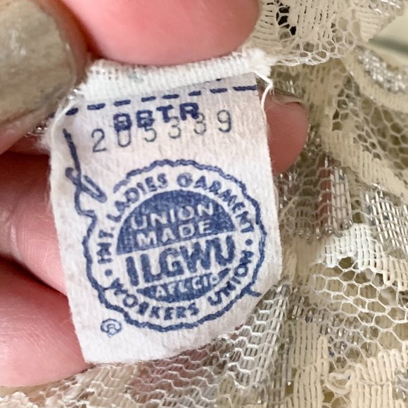 INT Ladies Garment Workers Union Dress - 1936 – 19 - Picture 9 of 10